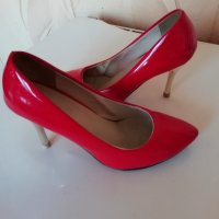 Красиви червени обувки, снимка 2 - Дамски елегантни обувки - 35552598