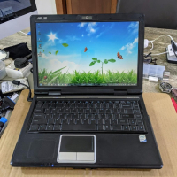 Малък лаптоп за диагностика или домашни - 14.1" Asus F80Q - T7300, 4GB RAM, 160GB HDD , снимка 1 - Лаптопи за игри - 39371164