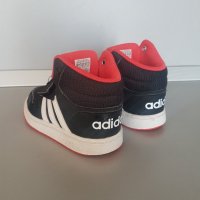 Боти / ботуши Adidas / Адидас , снимка 5 - Детски боти и ботуши - 27086412