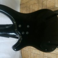 Продавам бас 5 струнна китара"Hohner" , снимка 6 - Струнни инструменти - 40250994