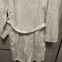 Подарявам нов бял халат размер XL., снимка 6 - Други - 43715697
