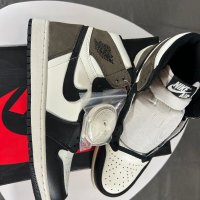 Маратонки Nike Jordan, снимка 2 - Маратонки - 43301209