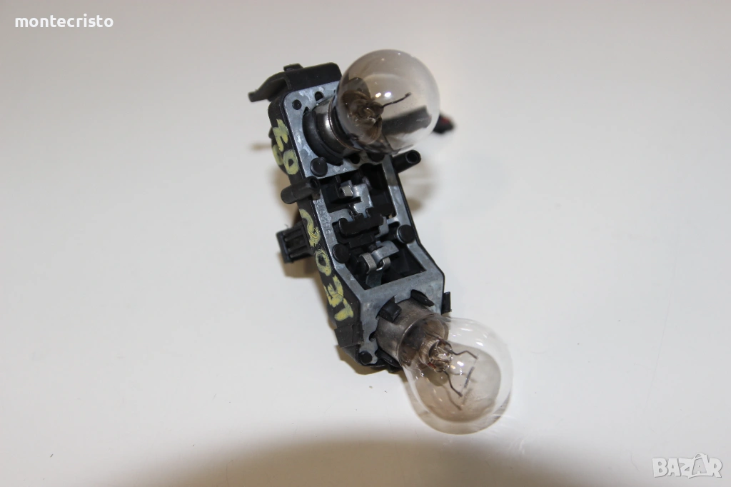 Дясна платка стоп Seat Leon 1P (2005-2009г.) 1P0945257B десен ламподържач външен стоп, снимка 1