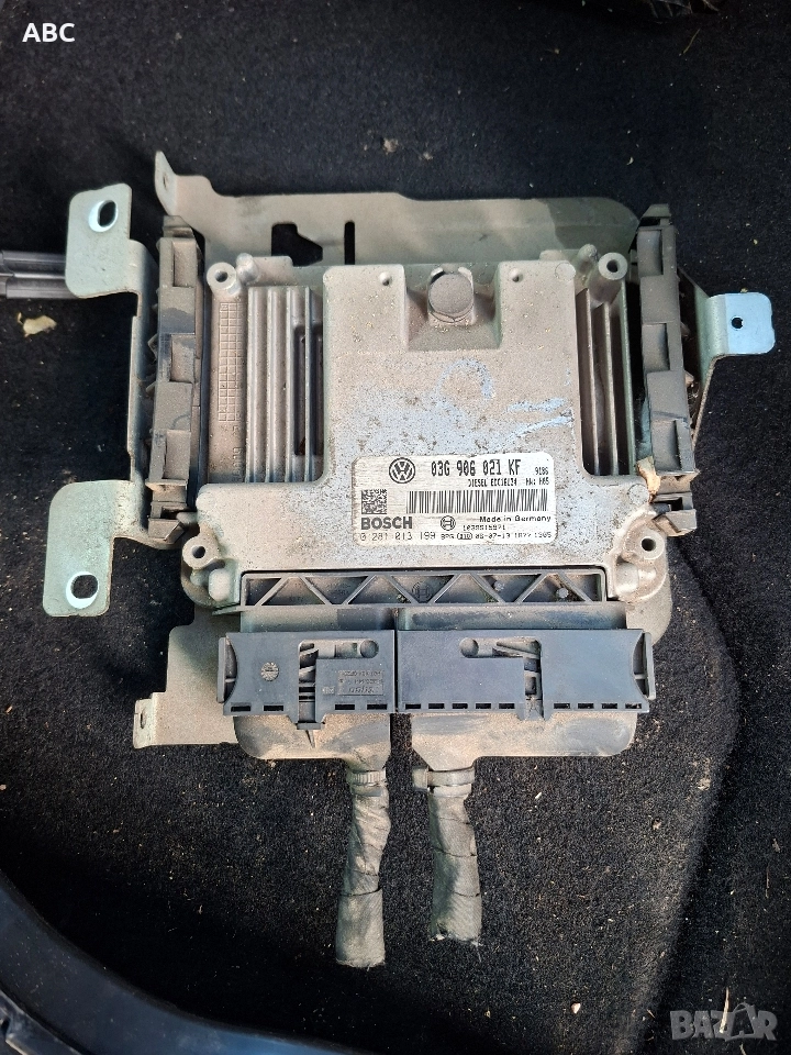 Компютър от Vw Touran 2.0 tdi 140кс , снимка 1