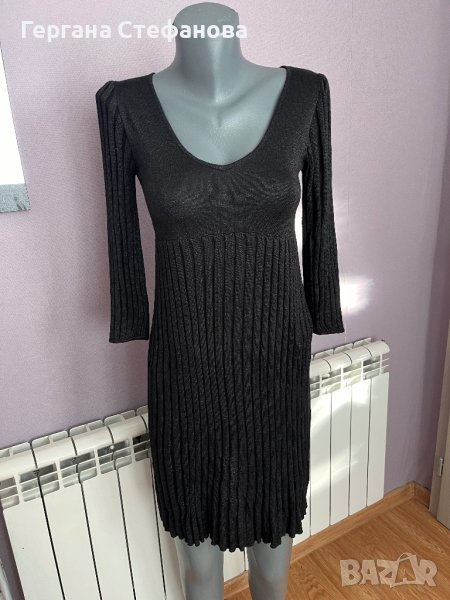 Страхотна черна елегантна рокля в перфектни състояние -неразличима от нова размер S, снимка 1