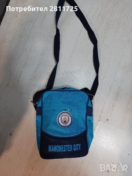 Чантичка през рамо на Манчестър Сити , снимка 1