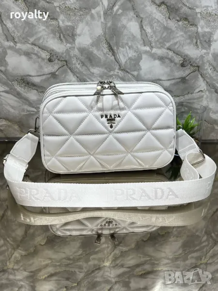 Prada дамски чанти Различни цветове , снимка 1