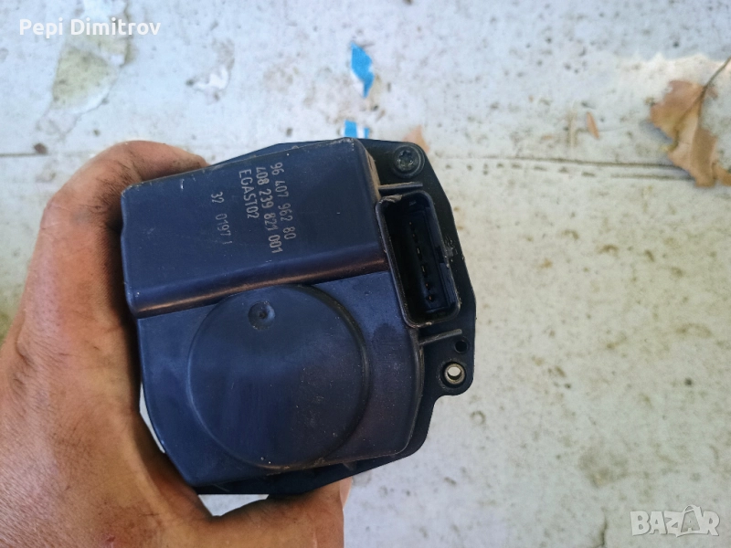 9640796280 Дрослова клапа за Ситроен Берлинго 1,4 бензин, снимка 1