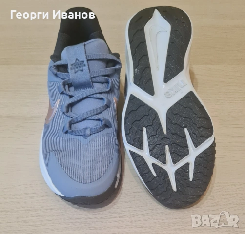 Маратонки Nike номер 33, снимка 2 - Детски маратонки - 53583372
