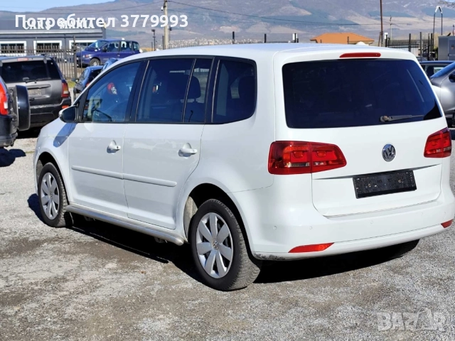 VW Touran 2.0 TDI Automatic, Фолксваген Тауран 2.0 TDI Автоматик , снимка 4 - Автомобили и джипове - 52381377