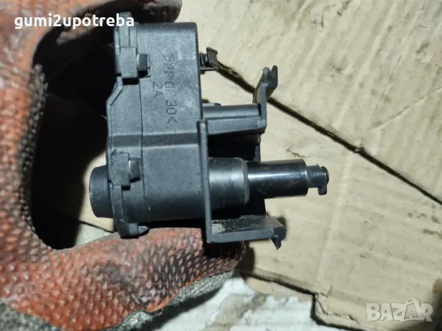 Машинка Капачка на Резервоар Porsche Cayenne 3.0D 92A/EG22/2012, снимка 3 - Части - 48200746