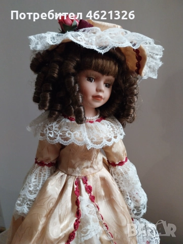 Викторианска порцеланова кукла колекционерско издание с чадър и шапка, снимка 11 - Декорация за дома - 52069123