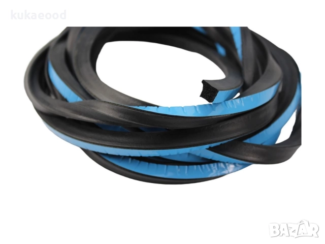 Уплътнение за люк на Mercedes B-Class W245, снимка 2 - Части - 51805867