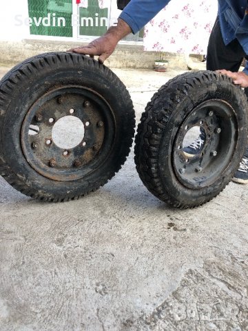 Гуми със джанти