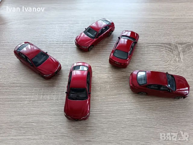 Алфа Джулия 1:43 тъмночервен умален модел на Бураго, снимка 9 - Аксесоари и консумативи - 49482740