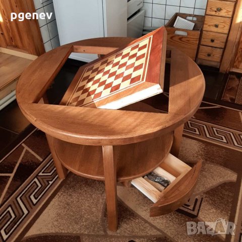 Маса с шахматна дъска, снимка 3 - Маси - 22901337