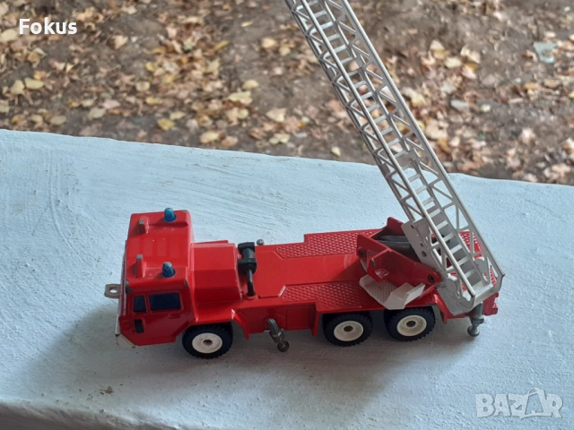 ПОЖАРНА - РЯДКА КОЛЕКЦИОНЕРСКА ИГРАЧКА - SIKU 2914, снимка 6 - Антикварни и старинни предмети - 53517135