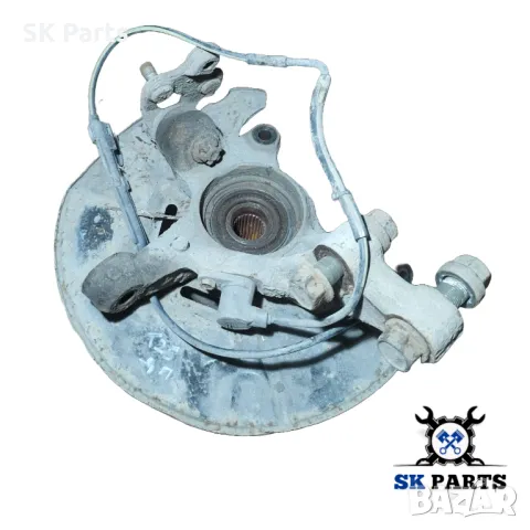 Шенкел главина за Toyota Avensis /Тойота Авенсис Т25 D4D позиция: предна, дясна, снимка 2 - Части - 50295358