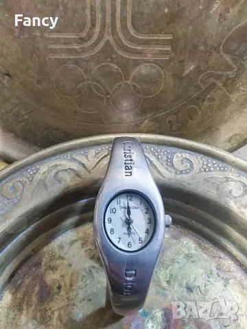 Дамски часовник Christian dior, снимка 4 - Дамски - 47819091