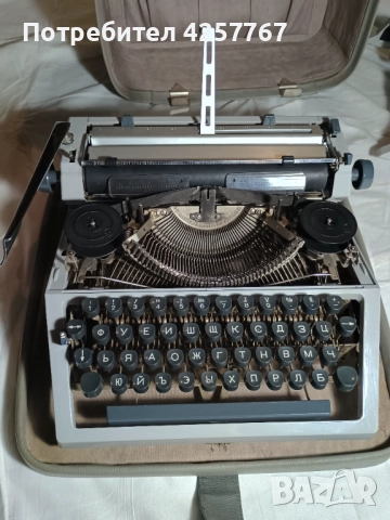 Пишеща машина "Ерика"30, "Erika" 30, снимка 2 - Антикварни и старинни предмети - 52103020