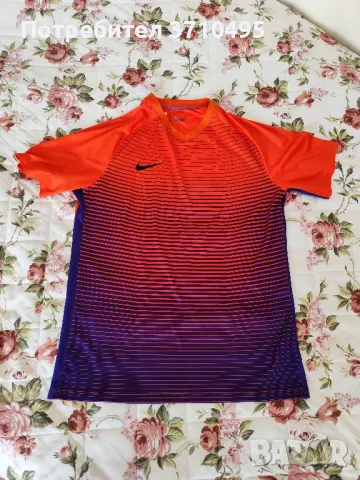 Продавам фланелка NIKE на немският клуб MUNICH VATOS 