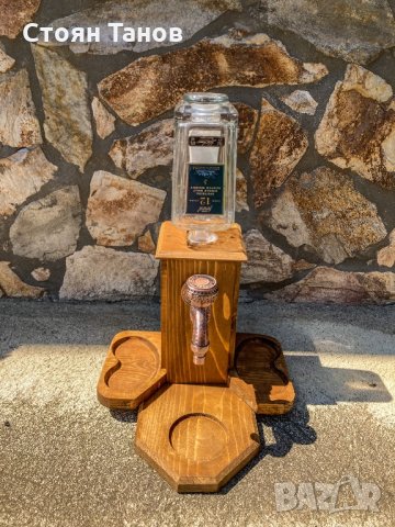 Диспенсър за алкохол с поставка за ядки, снимка 2 - Аксесоари за кухня - 33403719