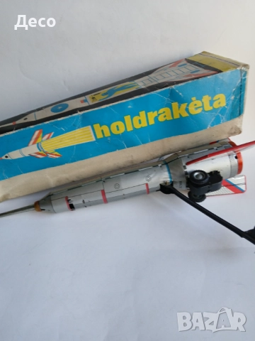 Стара унгарска играчка, ракета., снимка 3 - Колекции - 52865226