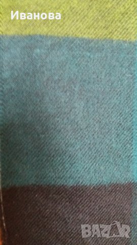 Два броя мъжки шалчета за 1 лв, снимка 3 - Шалове - 39648228