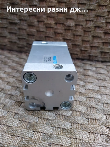 Festo -пневматичен цилиндър, снимка 5 - Резервни части за машини - 53124486