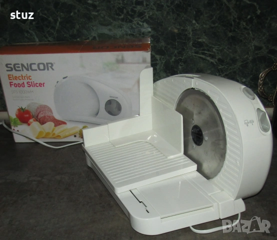 Електрическа машина Sencor, за рязане на колбаси, хляб, зеленчуци, сирена, снимка 3 - Кухненски роботи - 53092222