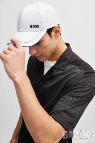 шапки с козирка hugo boss ami emporio armani , снимка 13 - Шапки - 51291925