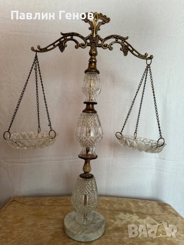 Красива Кристалнa везнa на справедливостта с мраморна основа, снимка 7 - Антикварни и старинни предмети - 43482086