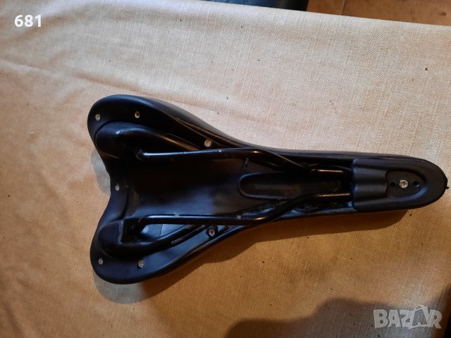 Седалкa за велосипед,стойка за велосипед,Части за Phoenix, снимка 4 - Аксесоари за велосипеди - 32911345