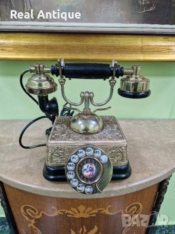 Страхотен антикварен колекционерски телефон от месинг и бакелит 