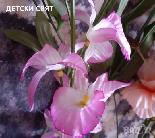 Изкуствени цветя , снимка 2 - Изкуствени цветя - 43273981