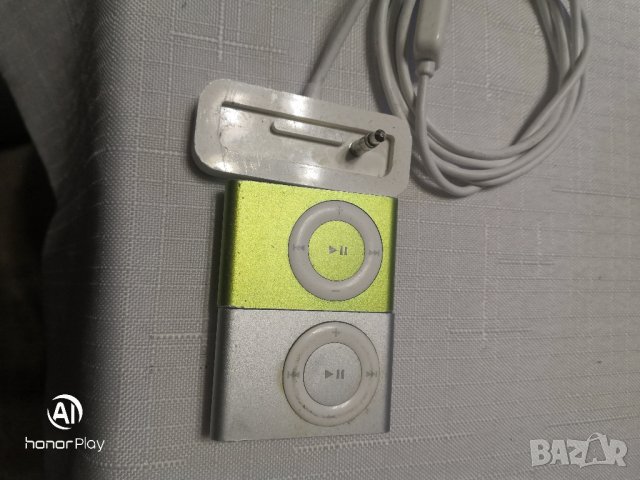 iPod shuffle - 2 бр. , снимка 5 - iPod - 43710864