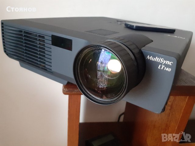 Кино проектор NEC MultiSync LT140 Japan, снимка 3 - Друга електроника - 44048006
