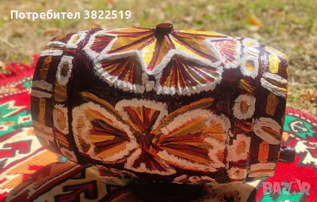 РЕЗБОВАНО БУРЕ ТИП ПАНАГИЯ. В БУРЕТО МОЖЕ ДА СЕ НАЛИВА ВИНО., снимка 2 - Бидони, бурета и бъчви - 43945813