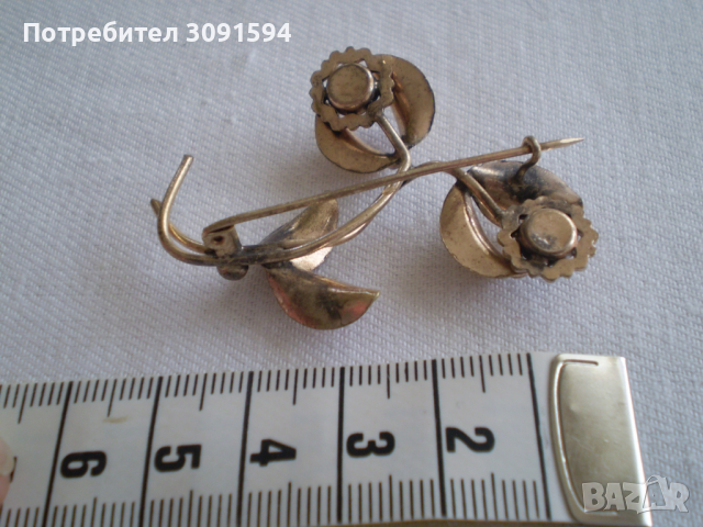  стара брошка цвете  от дубле със  червен кристал, снимка 4 - Други ценни предмети - 36573691