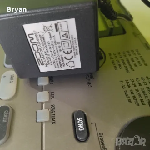 ZOOM RT-323 drum machine / дръм машина, снимка 7 - Други - 48606447
