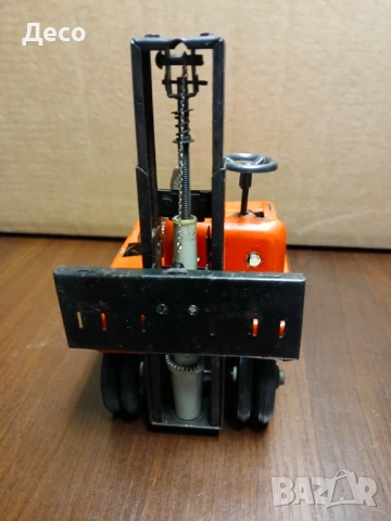 Стара ГДР играчка мотокар за части., снимка 2 - Колекции - 50785099