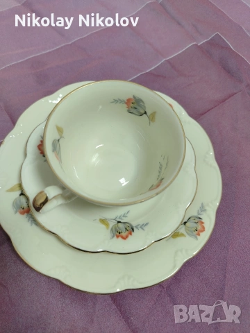 троен порцеланов сет 