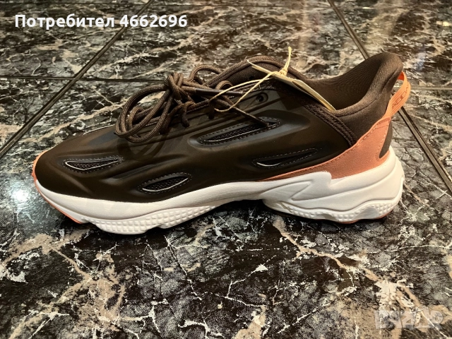 Adidas ozweego celox , снимка 2 - Маратонки - 52567433