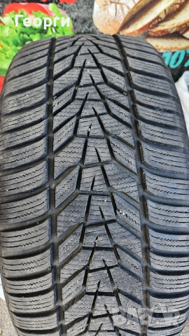 Зимна гума Hankook, снимка 3 - Гуми и джанти - 52072638