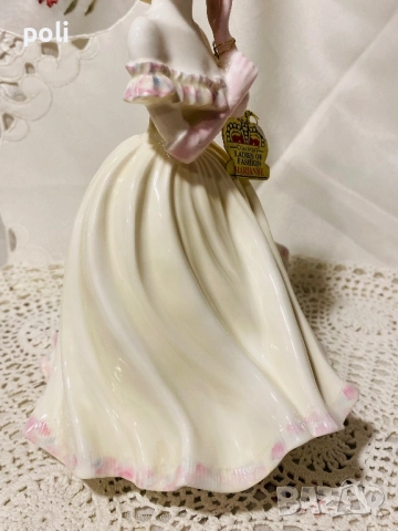 порцеланова статуетка , снимка 4 - Статуетки - 52370359