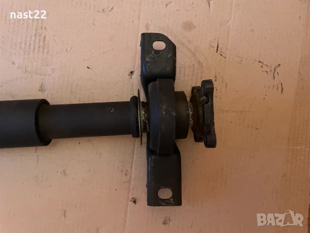 Заден кардан с висящ лагер за Дайхатсу Териос 1.3, снимка 2 - Части - 51333723