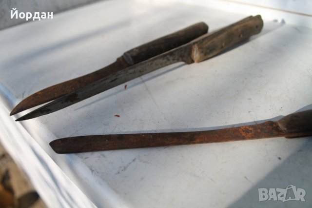Лот стари ножове /двата са с дръжка от рог/, снимка 10 - Антикварни и старинни предмети - 43271994