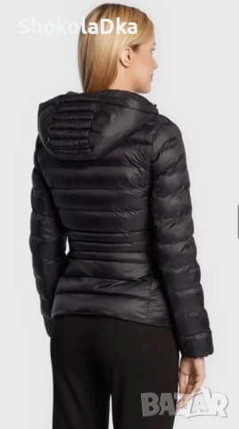 Emporio Armani пухенка XS, снимка 3 - Якета - 53075093