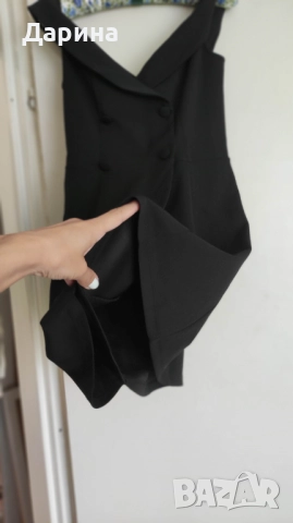 Мини черна Рокля Bershka, снимка 4 - Рокли - 51555403