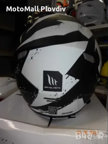 Каска MT MUGELLO мото пистов мотор различни разцветки, снимка 5 - Аксесоари и консумативи - 49212024